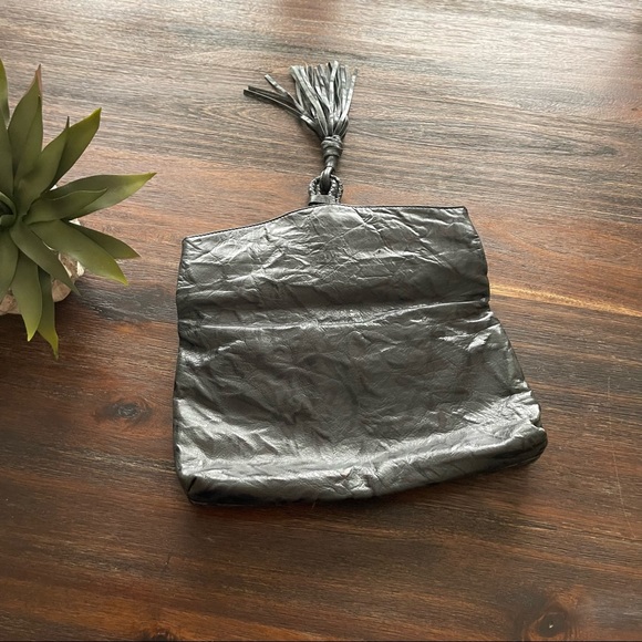 Hype Leather black blue green braided tassel fold over large capacity clutch - Picture 4 of 7